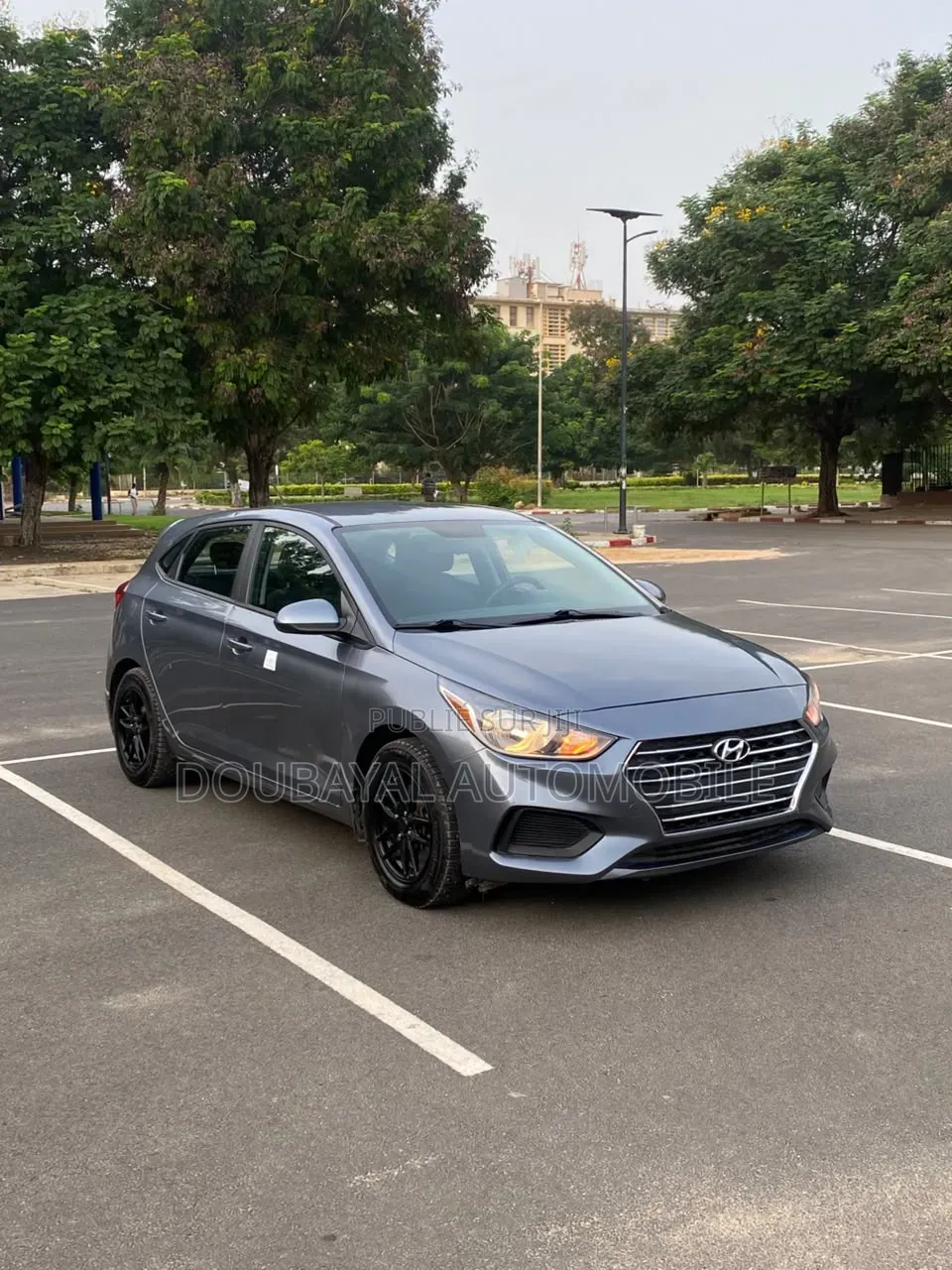 Hyundai Accent 2020 Gris