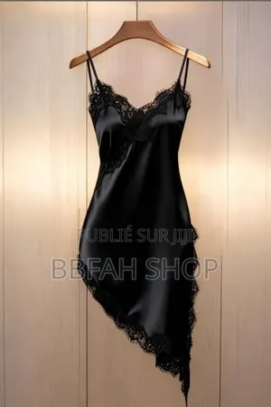 Nuisette Romantique Pour Femme
