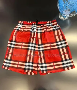 Short Burberry All Color Disponible