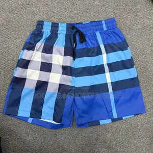 Short Burberry All Color Disponible