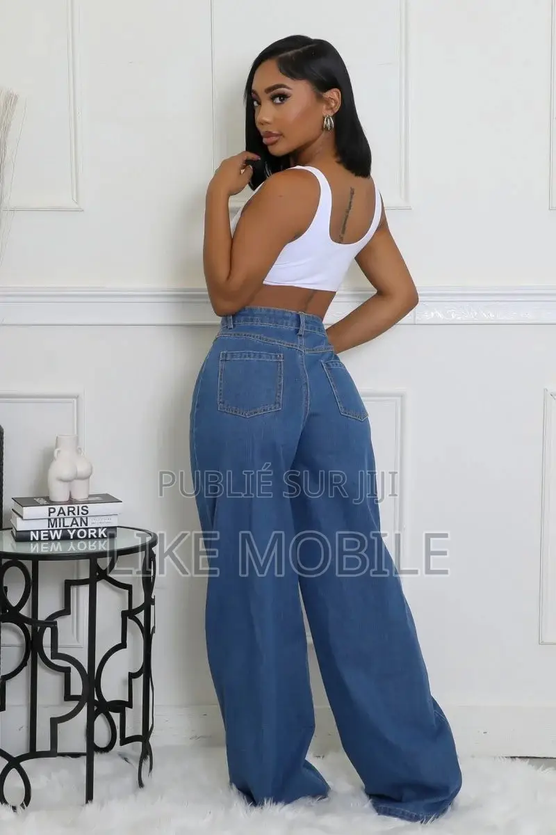 Vêtements Hommes Et Femmes