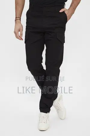Vêtements Hommes Et Femmes
