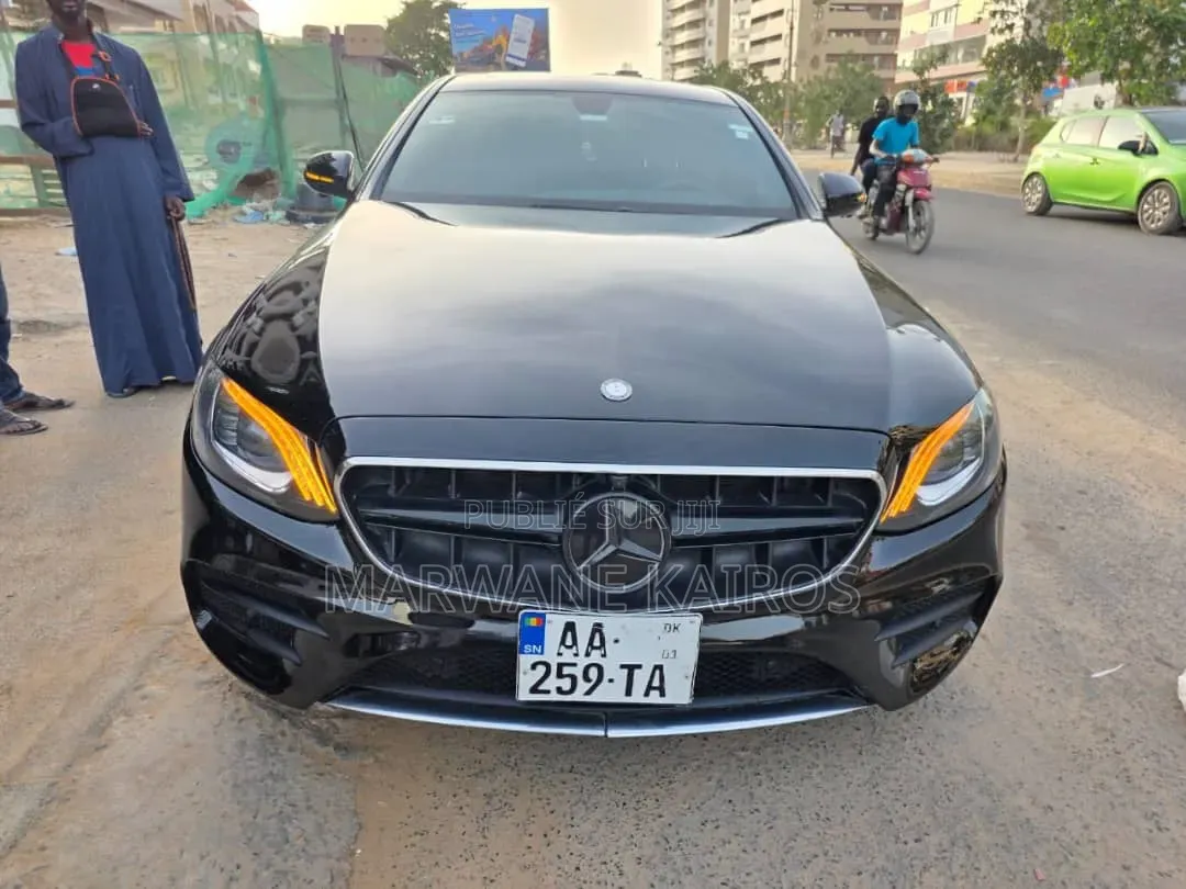 Mercedes-Benz E300 2017 Noir