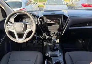 Isuzu D-MAX 2024 Blanc