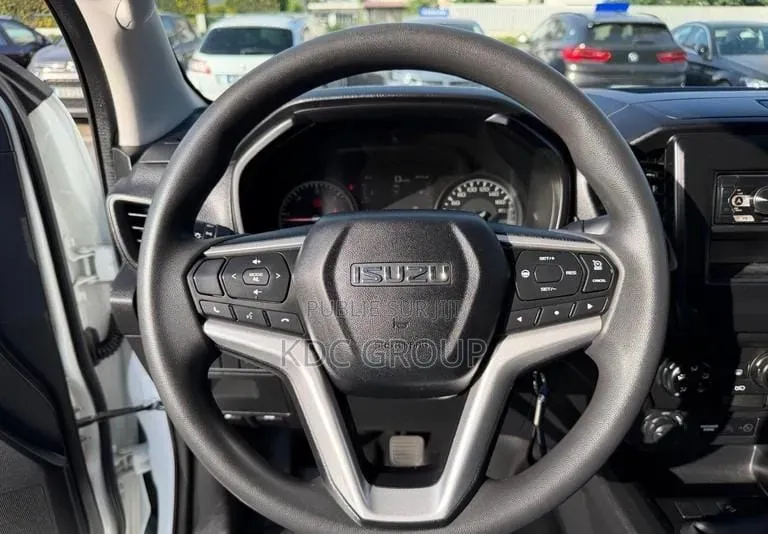 Isuzu D-MAX 2024 Blanc