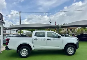 Isuzu D-MAX 2025 Blanc