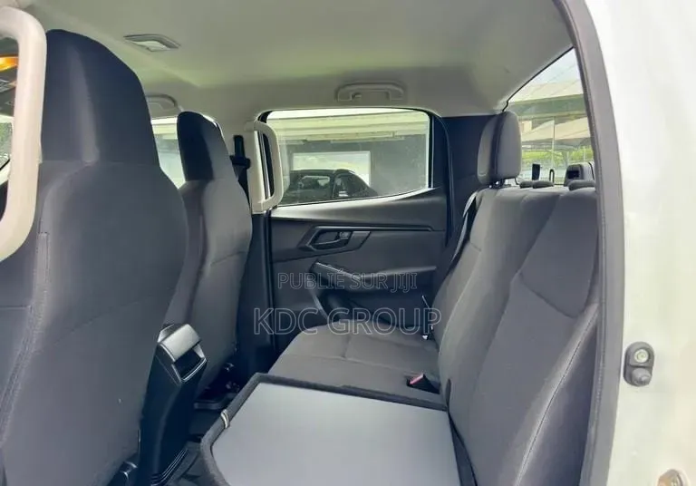 Isuzu D-MAX 2025 Blanc