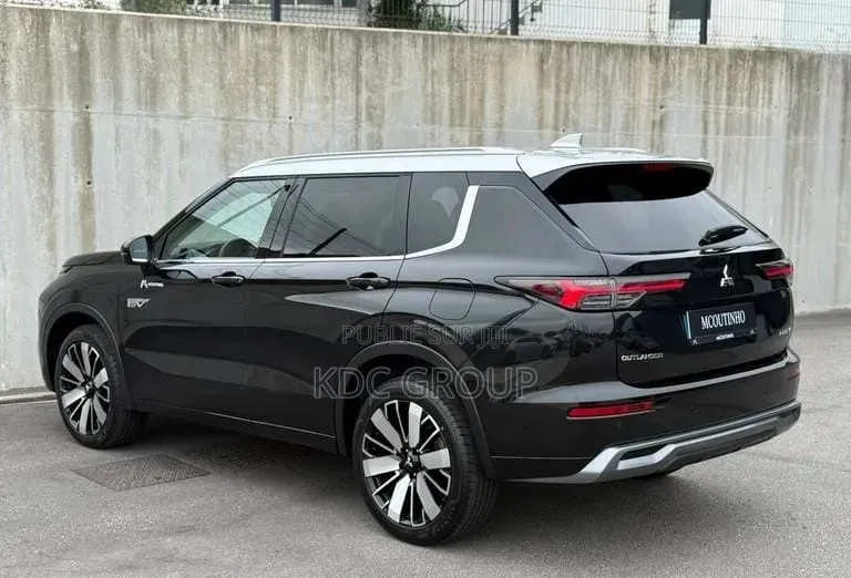 Mitsubishi Outlander 2026 Noir
