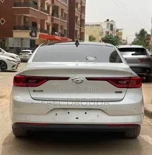 Renault Samsung SM6 2017 Blanc