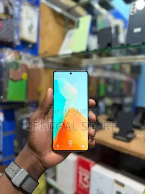 Nouveau Tecno Spark 20 Pro Plus 256 GB Blanc