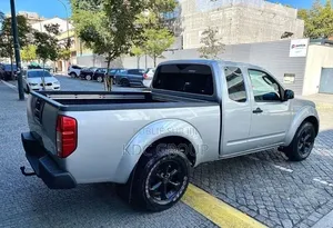 Nissan Navara 2008 Gris