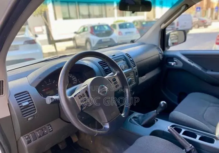 Nissan Navara 2008 Gris