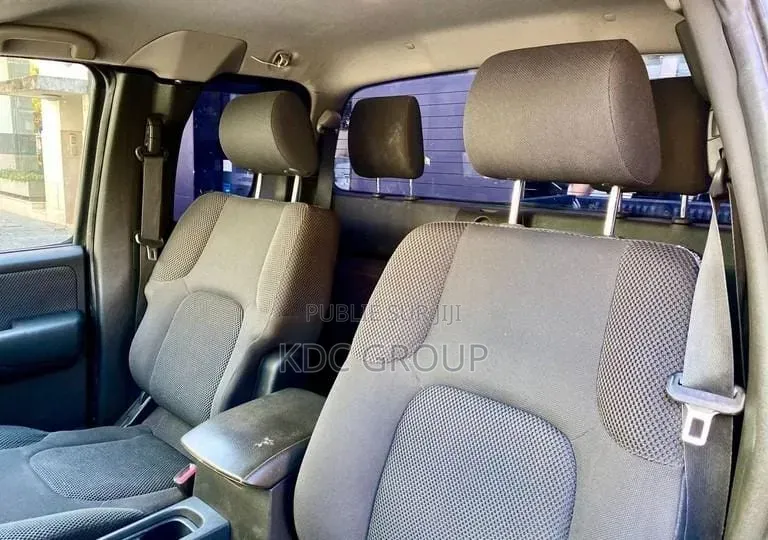 Nissan Navara 2008 Gris