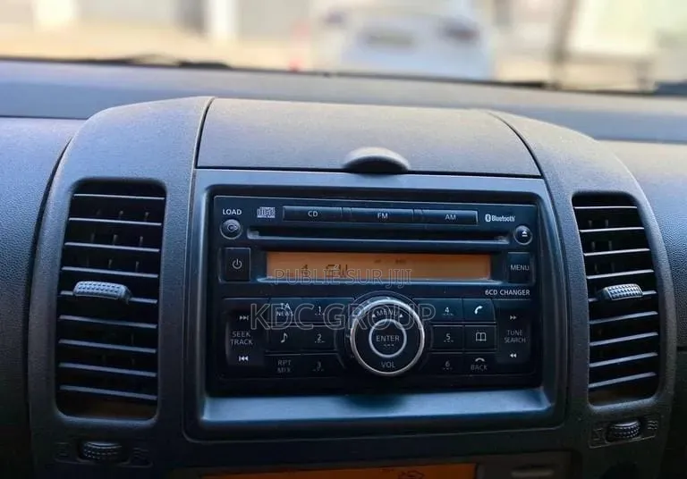 Nissan Navara 2008 Gris