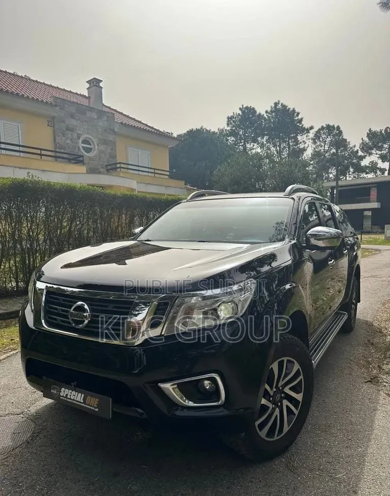 Nissan Navara 2016 Noir
