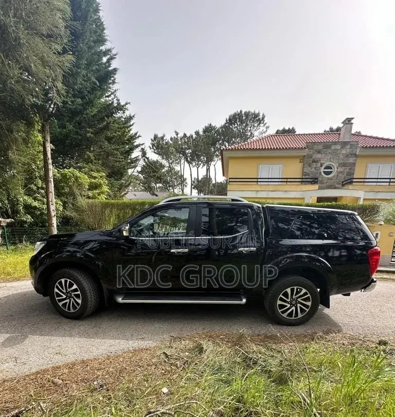 Nissan Navara 2016 Noir