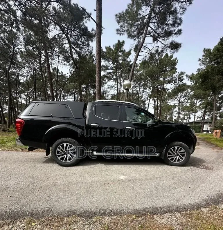 Nissan Navara 2016 Noir