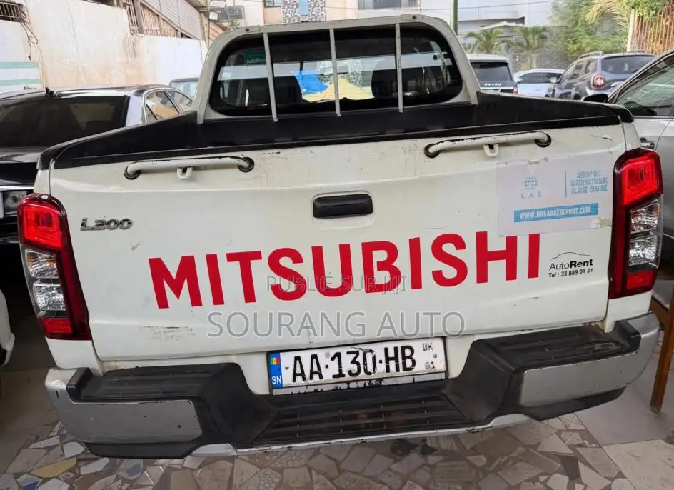 Mitsubishi L200 2022 Blanc