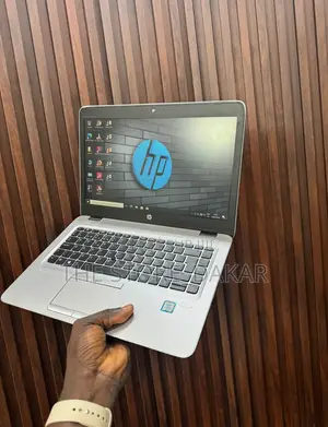 Nouveau HP EliteBook 840 G3 8GB Intel Core i5 SSD 256GB