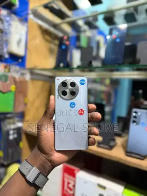Nouveau Tecno Camon 30 5G 256 GB Blanc