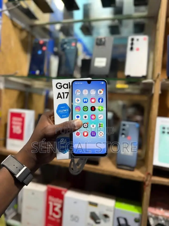Nouveau Samsung Galaxy A17 5G 256 GB Gris
