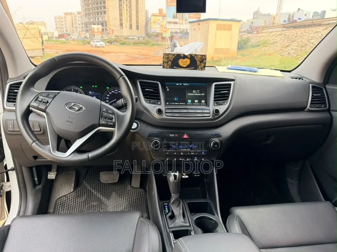 Hyundai Tucson 2018 Gris