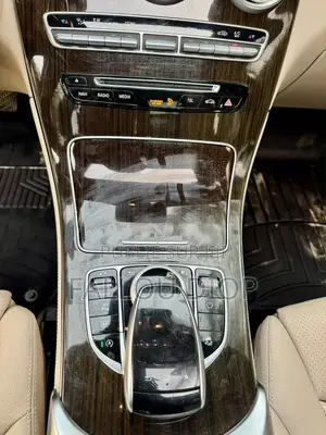 Mercedes-Benz GLC-Class 2017 Gris