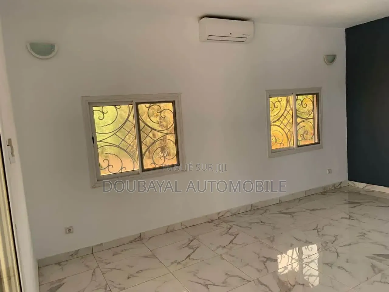 4chbre Villa dans Villa A Vendre Petit, Thiès Sud à Vendre