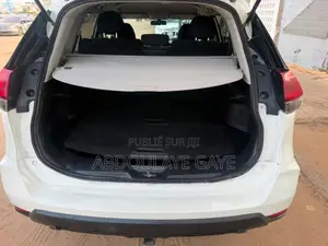 Nissan Rogue 2018 Blanc