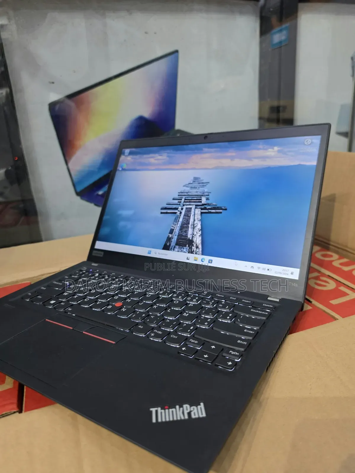 Nouveau Lenovo ThinkPad T14 16GB AMD Ryzen 5 SSD 256GB