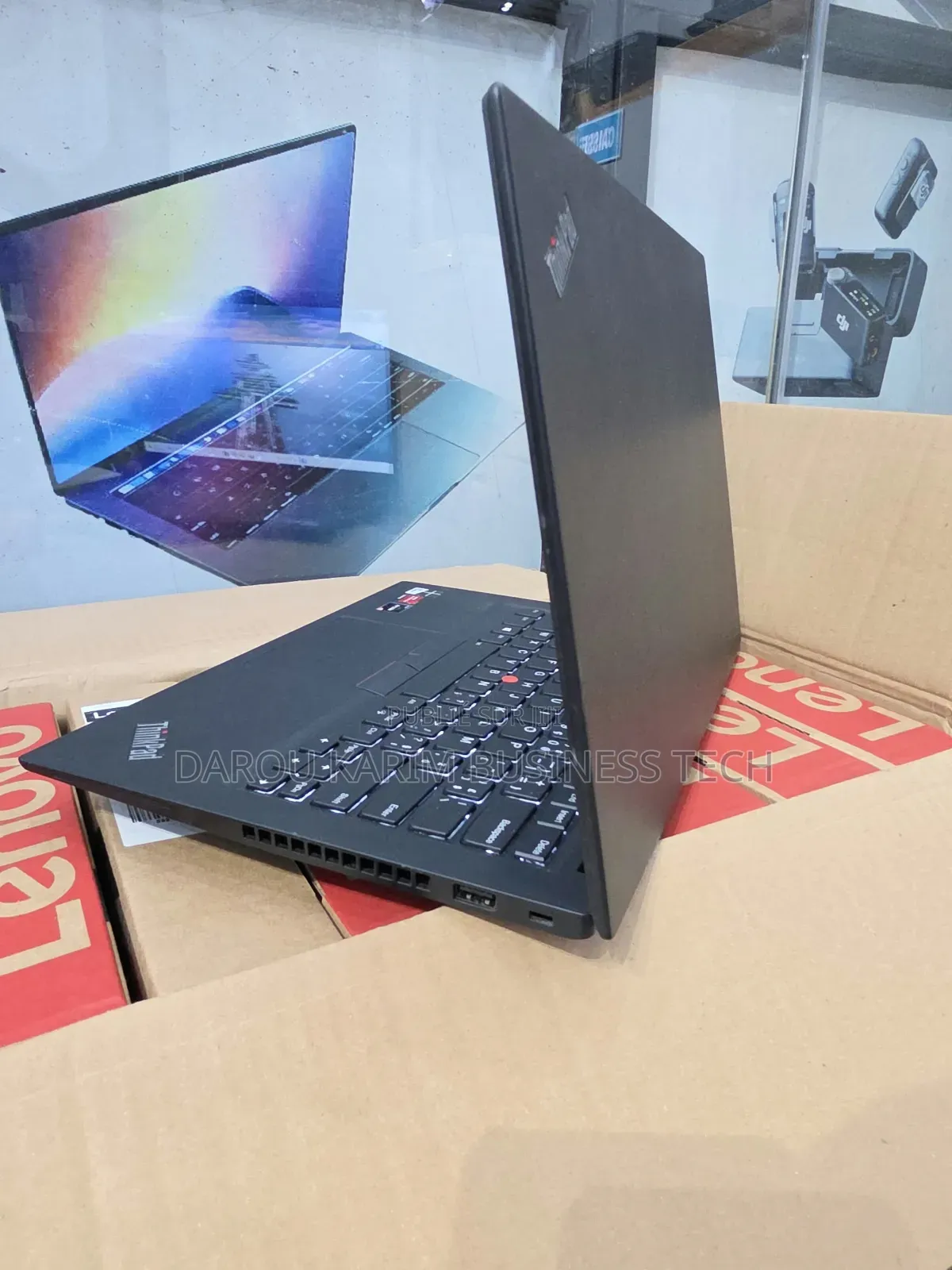 Nouveau Lenovo ThinkPad T14 16GB AMD Ryzen 5 SSD 256GB