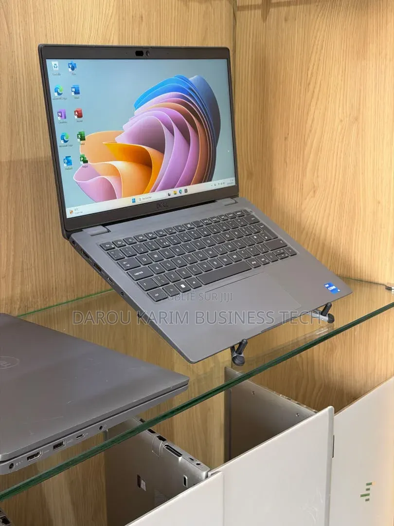 Nouveau Dell Latitude 3440 8GB Intel Core i5 SSD 256GB