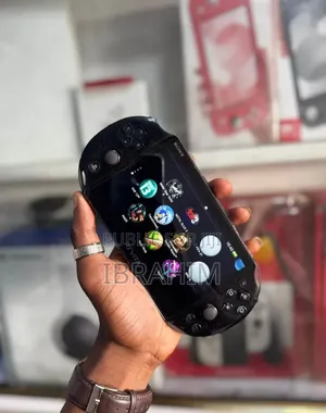 Ps Vita Slim 20 Jeux Occasion Propre