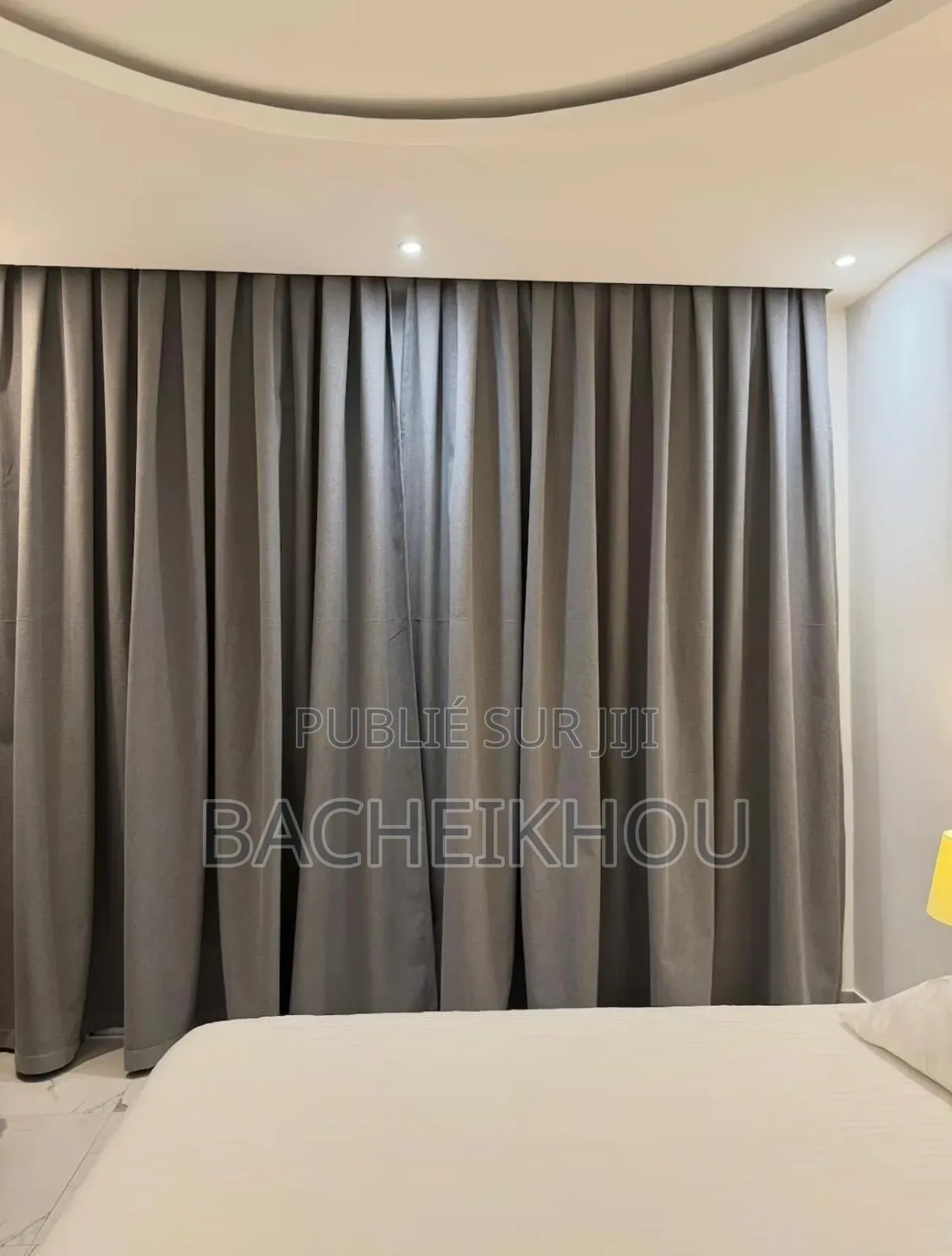 8chbre Maison dans Bacheikhou Diaby, Thiès Sud à Vendre