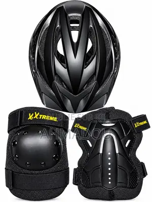 Trottinette Toutes Neuf Avec Ses Accessoires Casque Et Des Protèges