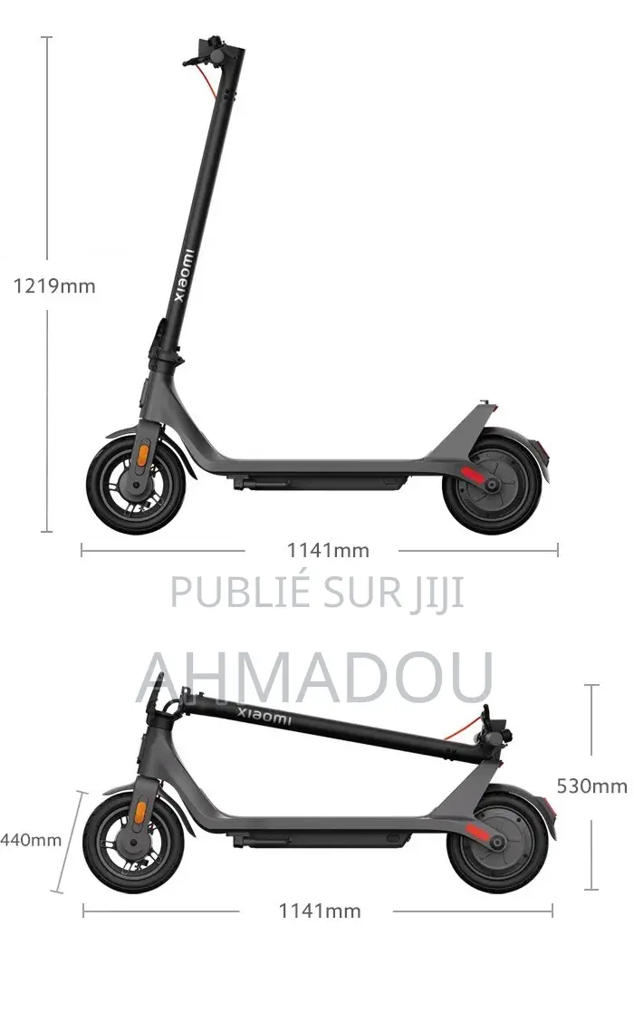 Trottinette Toutes Neuf Avec Ses Accessoires Casque Et Des Protèges