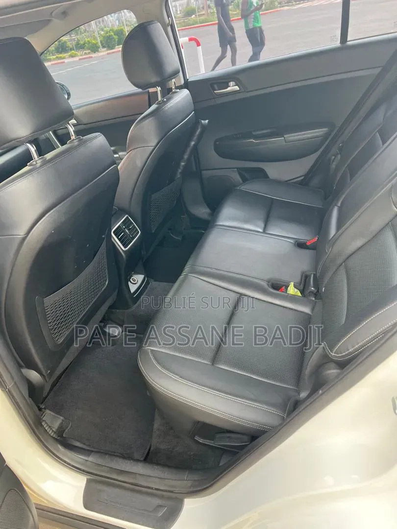Kia Sportage SX 4dr SUV AWD (2.0L 4cyl Turbo 6A) 2017 Blanc
