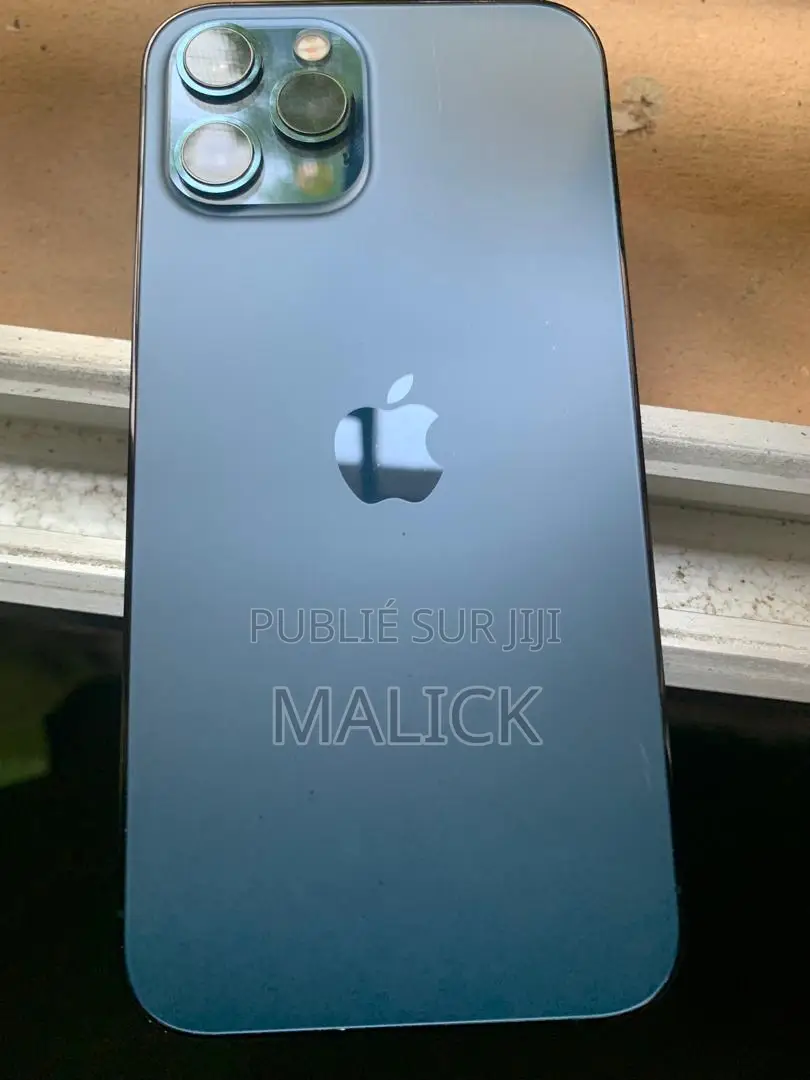 Pomme iPhone 12 Pro Max 256 GB Noir