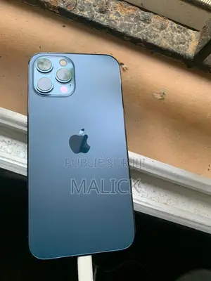 Pomme iPhone 12 Pro Max 256 GB Noir