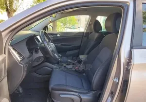 Hyundai Tucson 2016 Doré