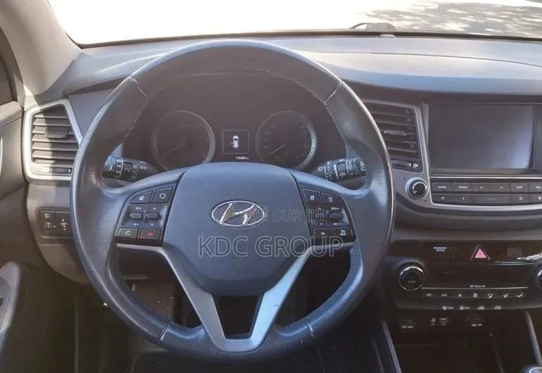 Hyundai Tucson 2016 Doré