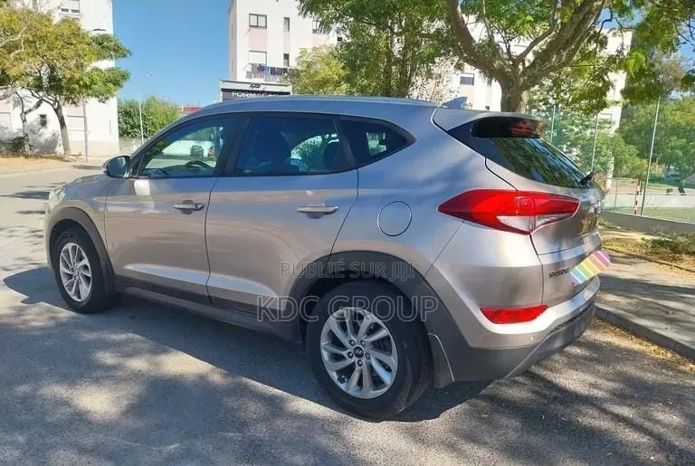 Hyundai Tucson 2016 Doré