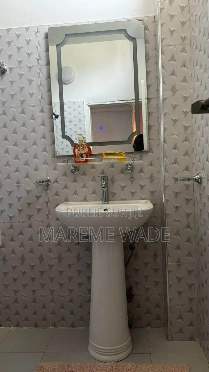 Meublé 1chbre Studio dans Résidence Mareme, Ngor à Louer