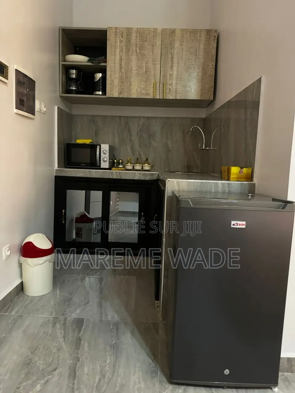 Meublé 1chbre Studio dans Résidence Mareme, Ngor à Louer