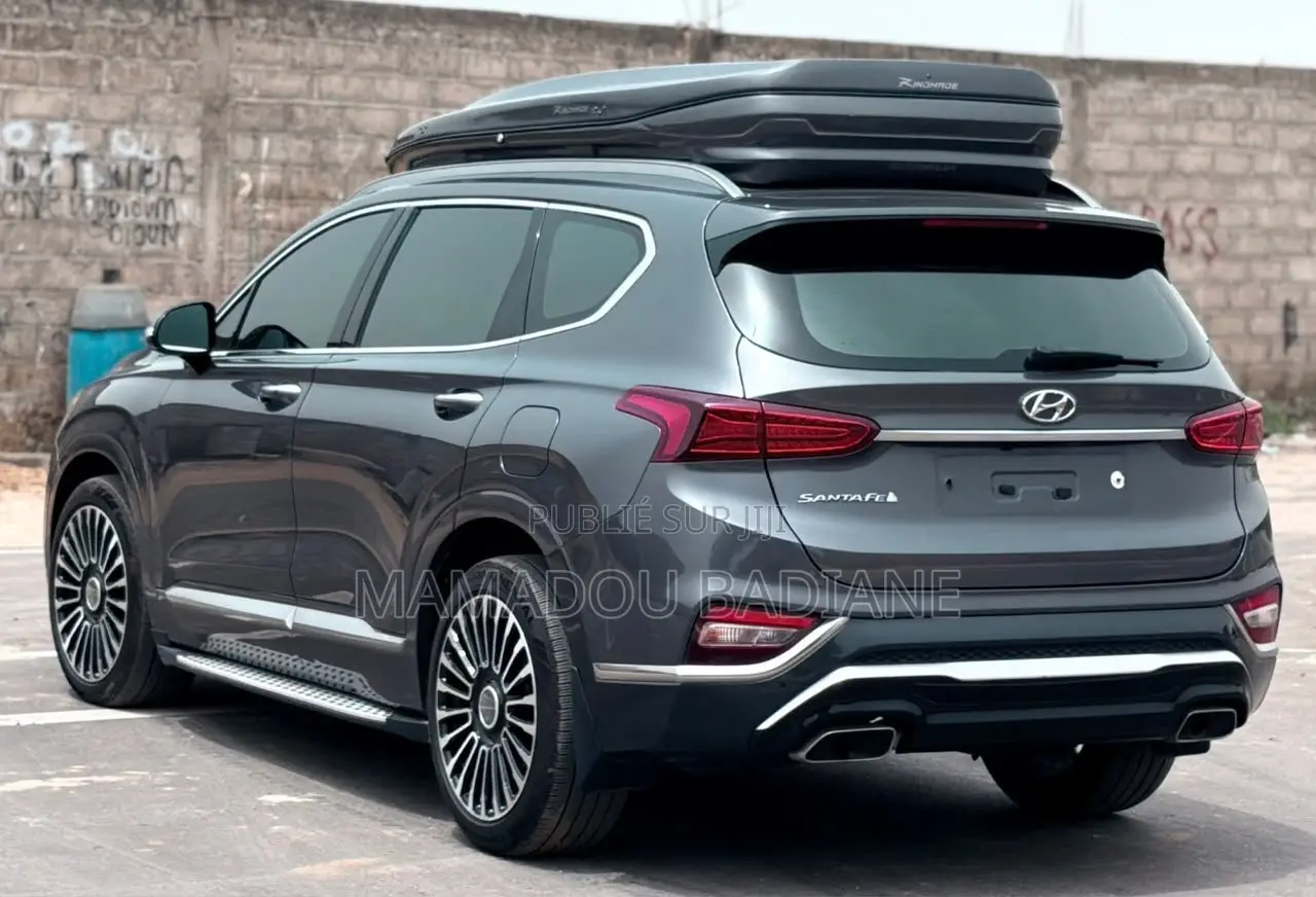 Hyundai Santa Fe 2019 Gris