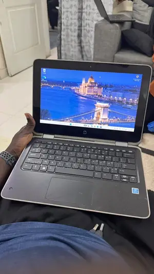 Nouveau HP EliteBook X360 1030 G3 8GB Intel Pentium SSD 128GB