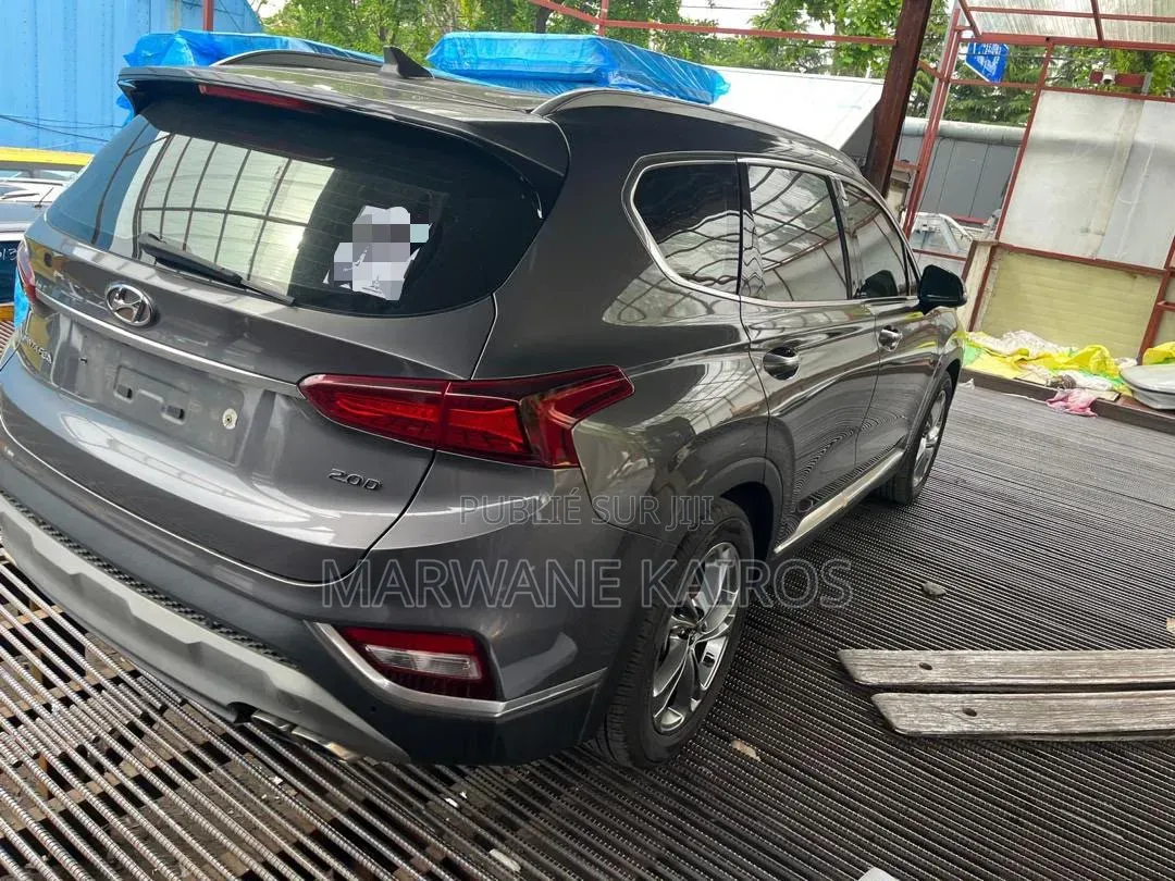 Hyundai Santa Fe 2018 Gris