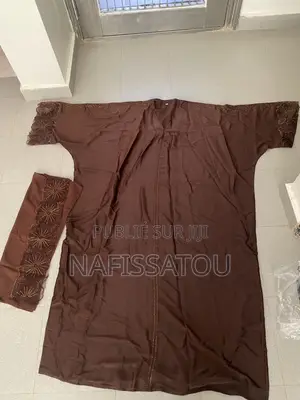 Robes Et Accessoires