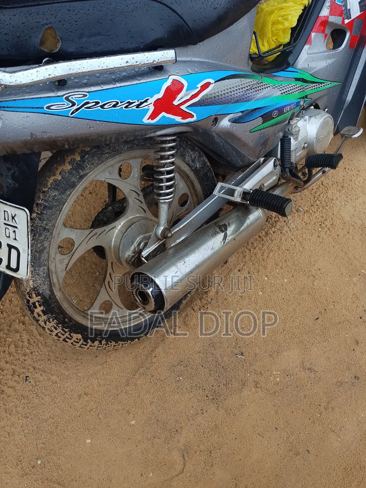 KTM Duke 125 2025 Gris