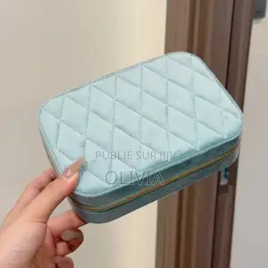 Mini Rangement De Bijoux en Velours